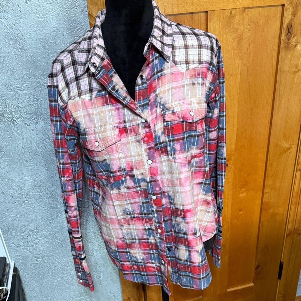One Teaspoon Distressed Plaid Button-Up Shirt